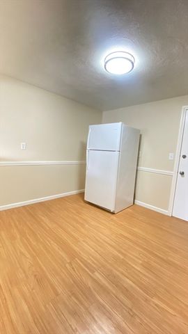 72 Mudge St 15, Lynn, MA 01904