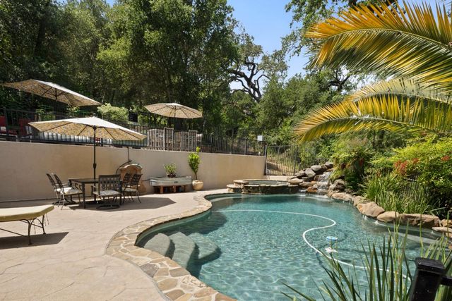 236 Ferndale Way, Redwood City, CA 94062