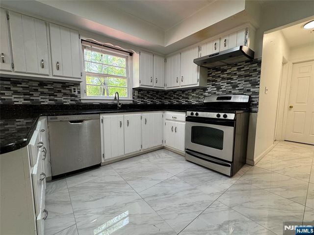 77 Powder Mill, Par-troy Hills Twp., NJ 07950