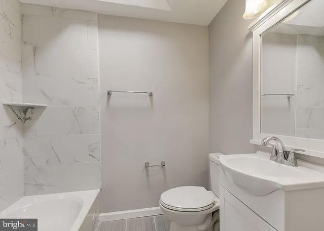 444 WESTMONT DR, Collingdale, PA 19023