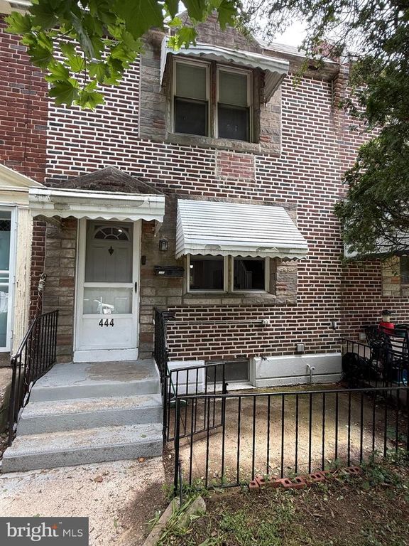 444 WESTMONT DR, Collingdale, PA 19023