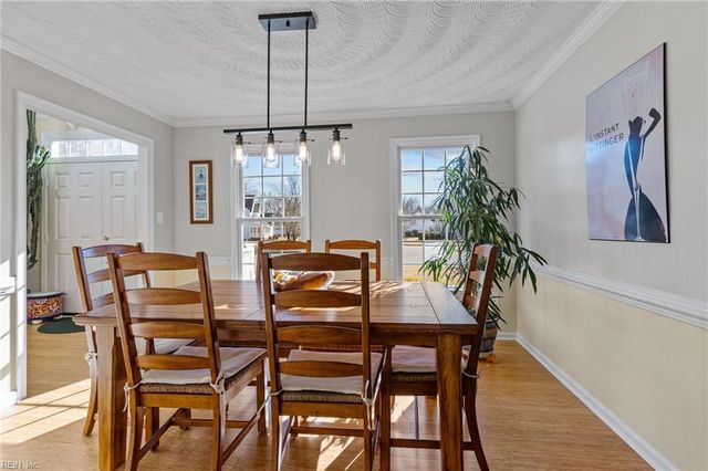 4600 Davids Mill DR, Chesapeake, VA 23321