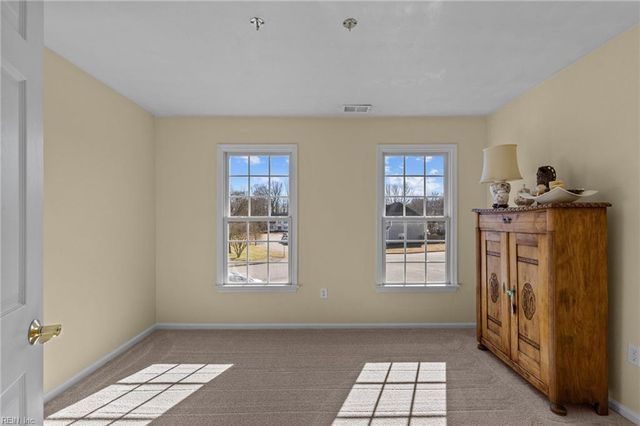 4600 Davids Mill DR, Chesapeake, VA 23321