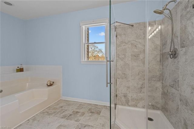 4600 Davids Mill DR, Chesapeake, VA 23321