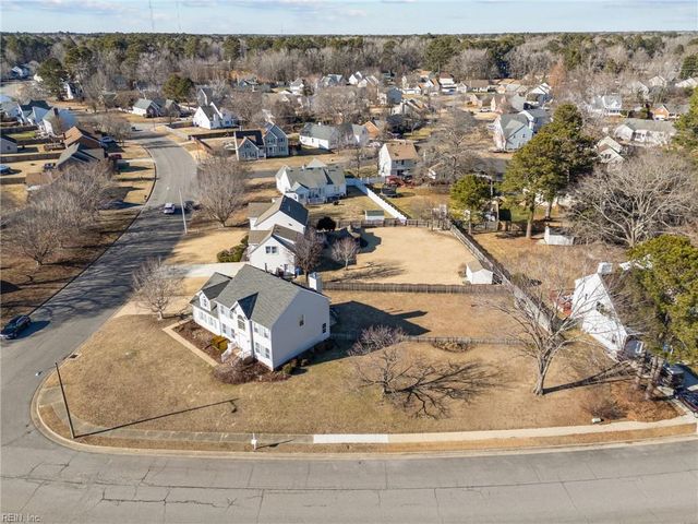 4600 Davids Mill DR, Chesapeake, VA 23321