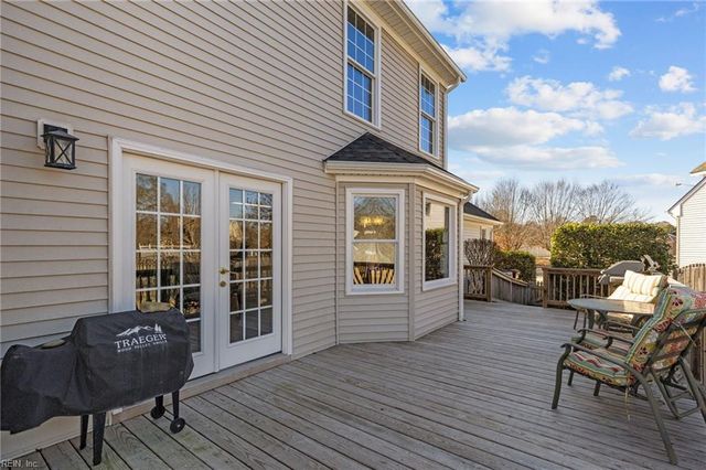 4600 Davids Mill DR, Chesapeake, VA 23321