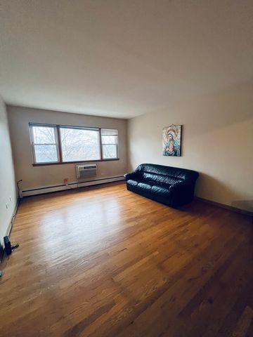 3954 N PIONEER Avenue 2S, Chicago, IL 60634