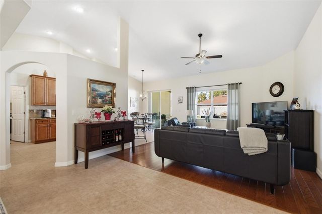 18 PRETORIA LANE, Palm Coast, FL 32164