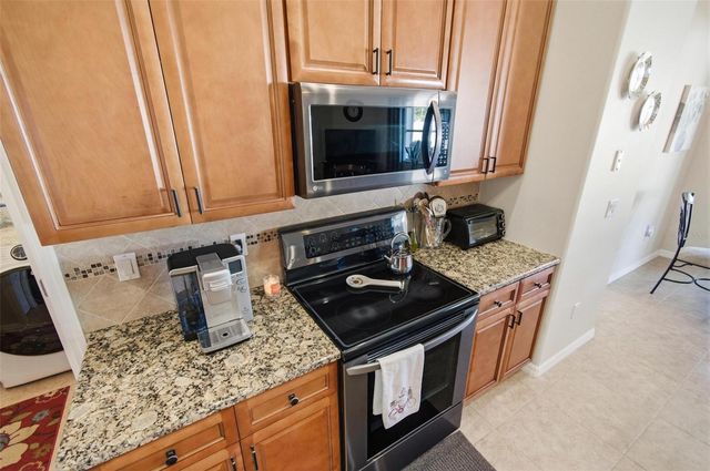 18 PRETORIA LANE, Palm Coast, FL 32164