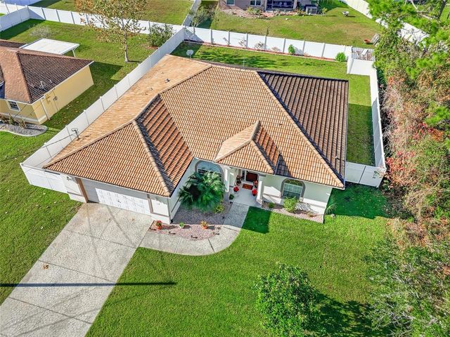 18 PRETORIA LANE, Palm Coast, FL 32164