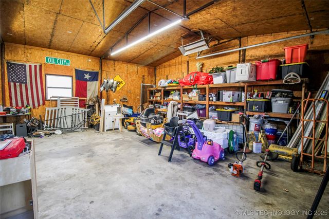 7241 Myall, Lone Grove, OK 73401