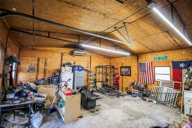 7241 Myall, Lone Grove, OK 73401