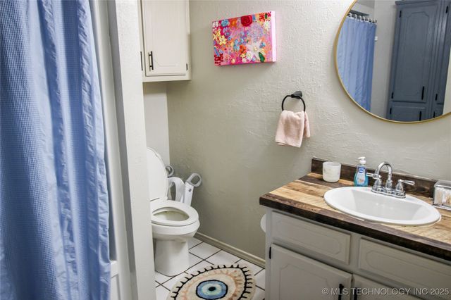 7241 Myall, Lone Grove, OK 73401