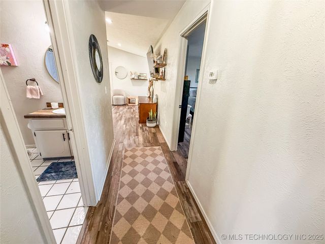 7241 Myall, Lone Grove, OK 73401