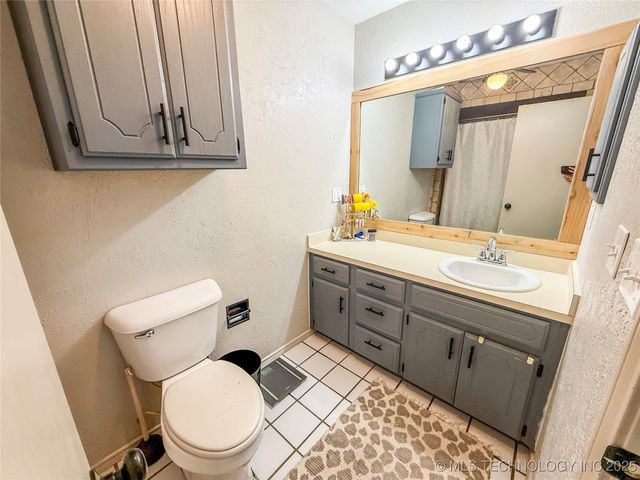 7241 Myall, Lone Grove, OK 73401