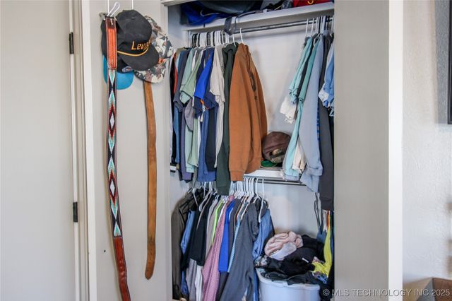 7241 Myall, Lone Grove, OK 73401