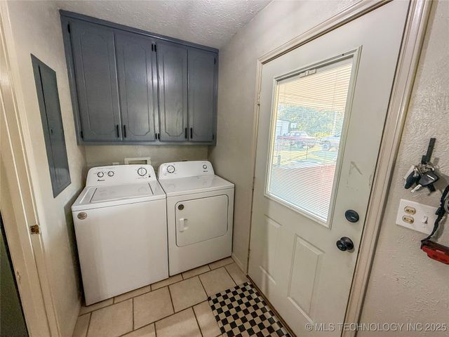 7241 Myall, Lone Grove, OK 73401