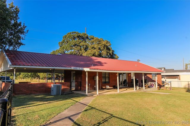 7241 Myall, Lone Grove, OK 73401