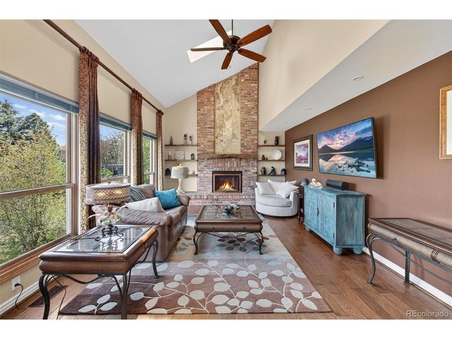 173 Willowleaf Dr, Littleton, CO 80127