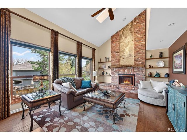 173 Willowleaf Dr, Littleton, CO 80127