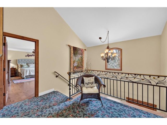 173 Willowleaf Dr, Littleton, CO 80127