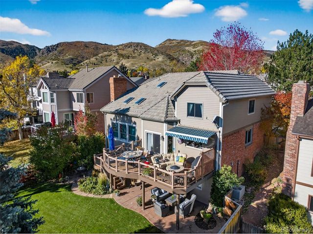 173 Willowleaf Dr, Littleton, CO 80127