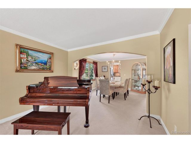 173 Willowleaf Dr, Littleton, CO 80127