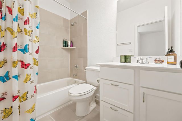 186 Cyrus Milton DR, Buda, TX 78610