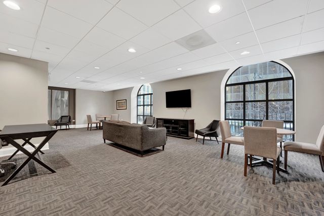 630 N State Street 2110, Chicago, IL 60654