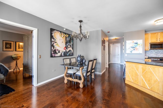 630 N State Street 2110, Chicago, IL 60654