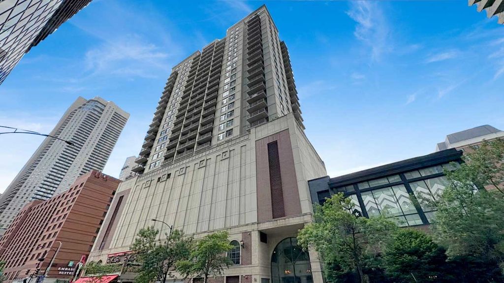 630 N State Street 2110, Chicago, IL 60654
