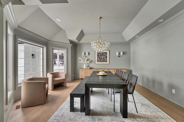 120 STONEBRIDGE COURT, Green Bay, WI 54313