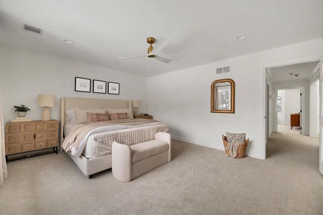 120 STONEBRIDGE COURT, Green Bay, WI 54313