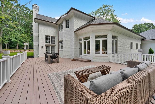 120 STONEBRIDGE COURT, Green Bay, WI 54313