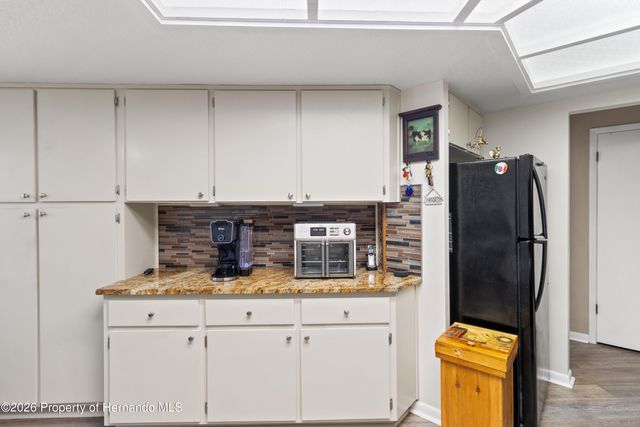 24088 Eppley Drive, Brooksville, FL 34601