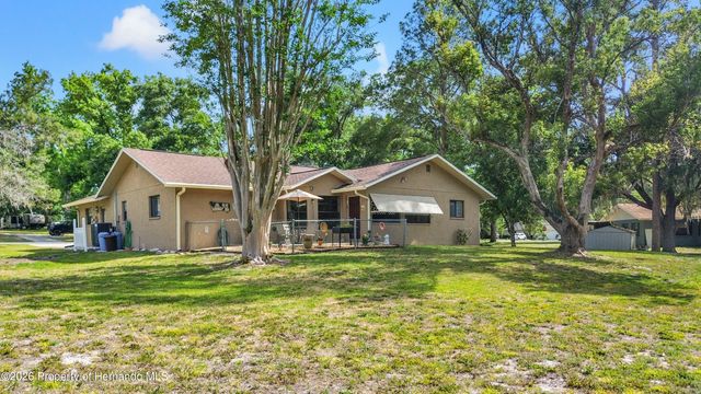 24088 Eppley Drive, Brooksville, FL 34601