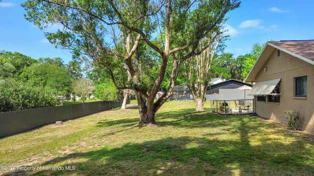 24088 Eppley Drive, Brooksville, FL 34601