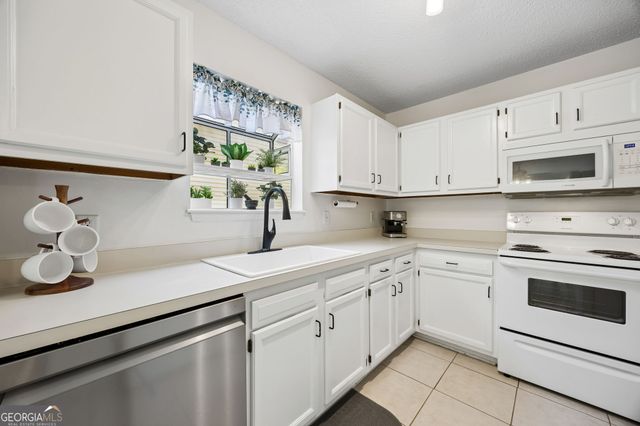 104 Egret Court, Kingsland, GA 31548