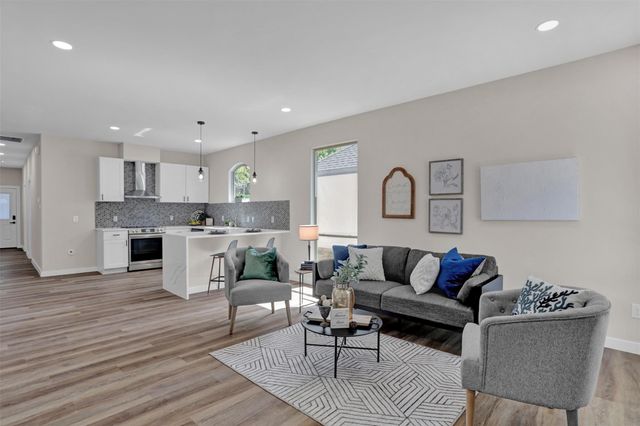 705 E Hanna Street, Denison, TX 75021