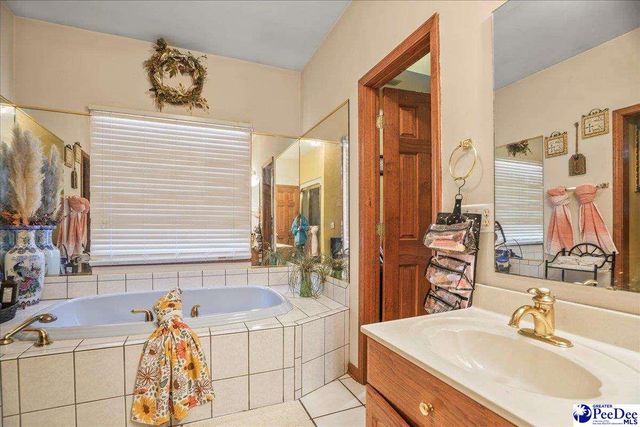 2520 Harleston Green dr, Florence, SC 29505