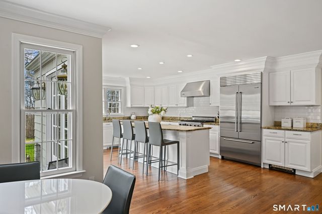 35 Canoe Hill Road, New Canaan, CT 06840