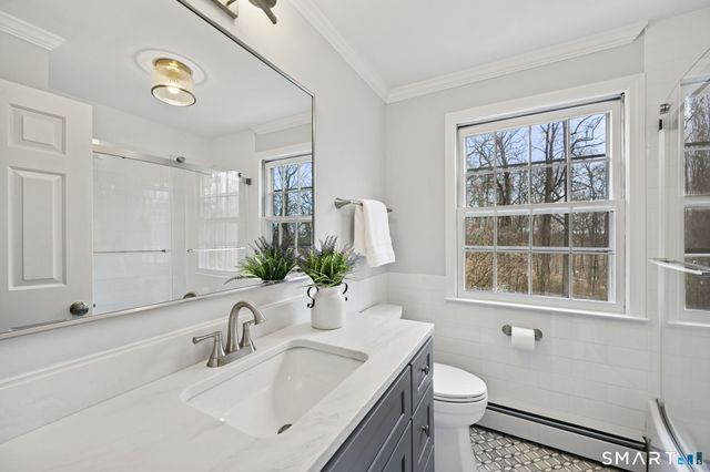 35 Canoe Hill Road, New Canaan, CT 06840