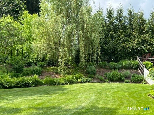 35 Canoe Hill Road, New Canaan, CT 06840