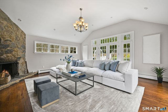 35 Canoe Hill Road, New Canaan, CT 06840