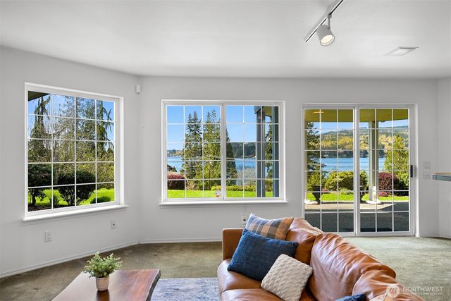 2651 Lake Whatcom Boulevard, Bellingham, WA 98229