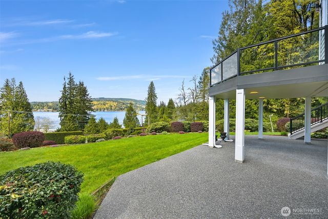 2651 Lake Whatcom Boulevard, Bellingham, WA 98229