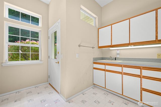 2651 Lake Whatcom Boulevard, Bellingham, WA 98229