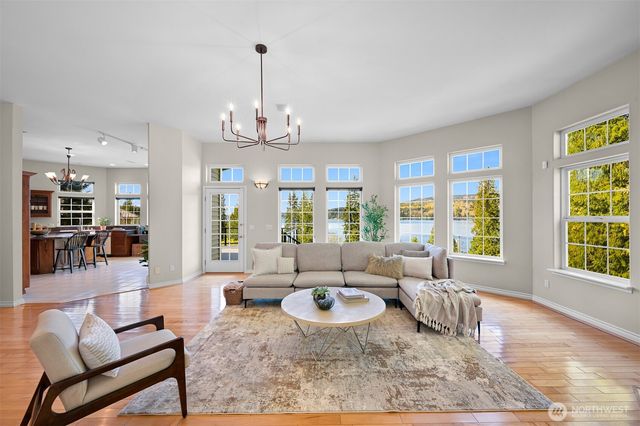 2651 Lake Whatcom Boulevard, Bellingham, WA 98229