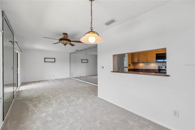 428 MOORINGS COVE DRIVE 7F, Tarpon Springs, FL 34689