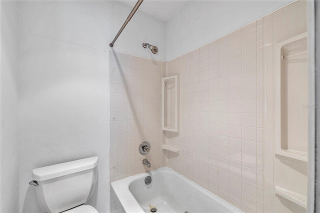 428 MOORINGS COVE DRIVE 7F, Tarpon Springs, FL 34689